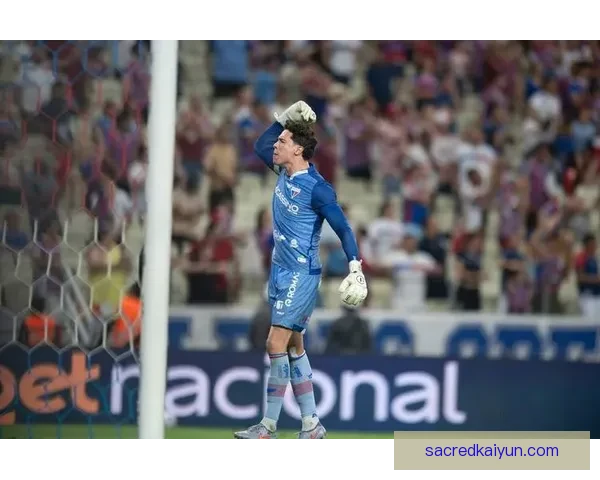 里皮在最新比赛中展现战术灵活性，球队整体表现稳健。